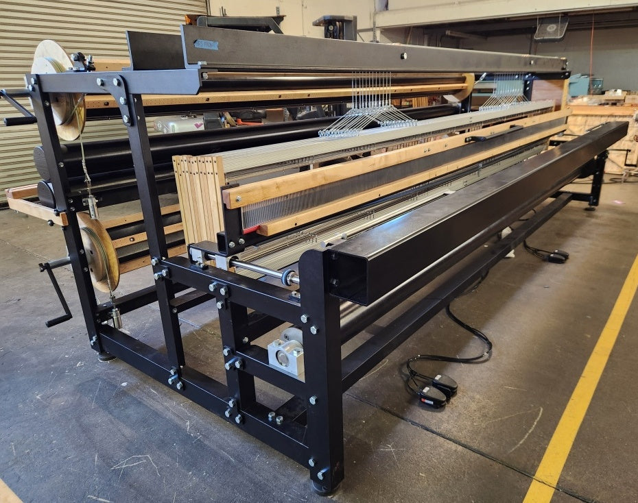 AVL Professional Dobby Rug Loom – Gesamtansicht