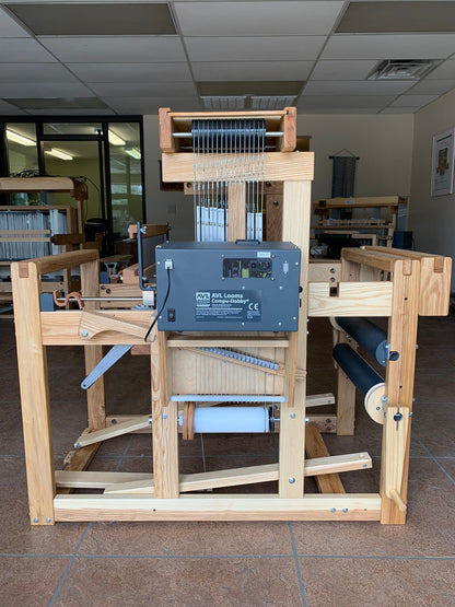 AVL Studio Dobby Loom – Webbreite