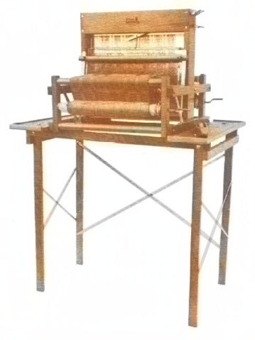 Leclerc Dorothy Tischwebstuhl 40cm – KI-kolorierte Katalogabbildung